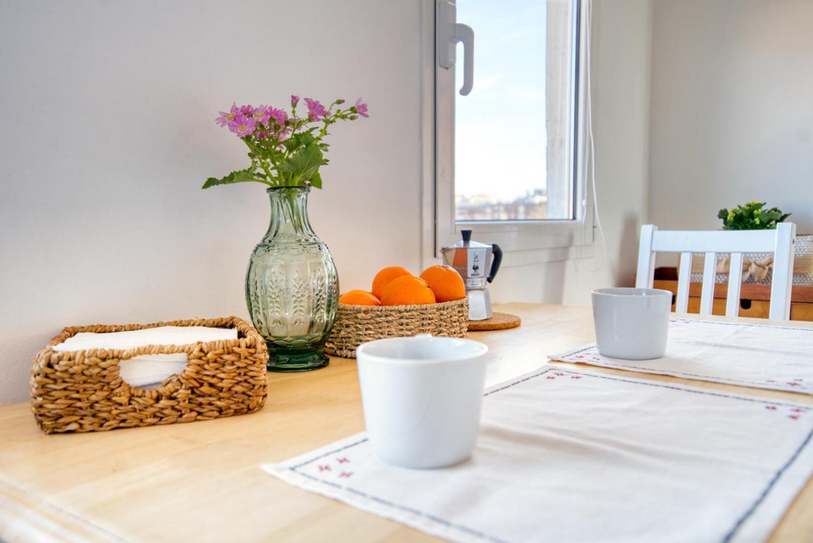Spacious Penthouse With Panoramic Terrace - 20 Minutes From San Siro & Duomo