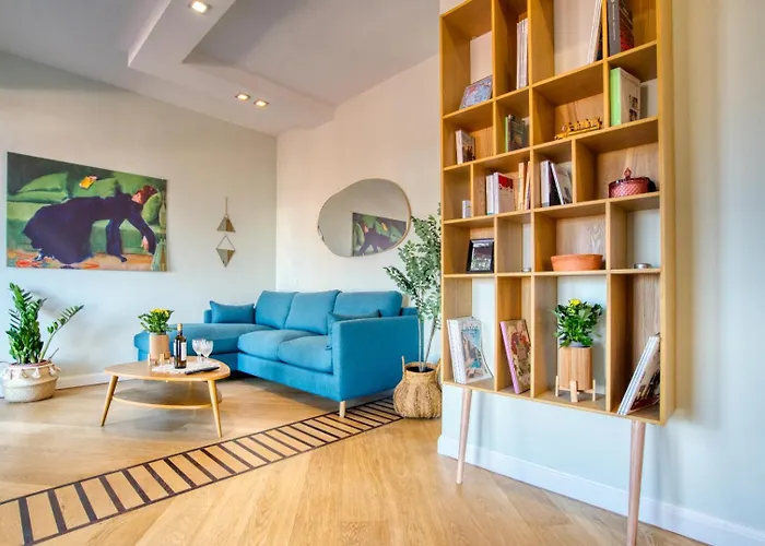 Spacious Penthouse With Panoramic Terrace - 20 Minutes From San Siro & Duomo