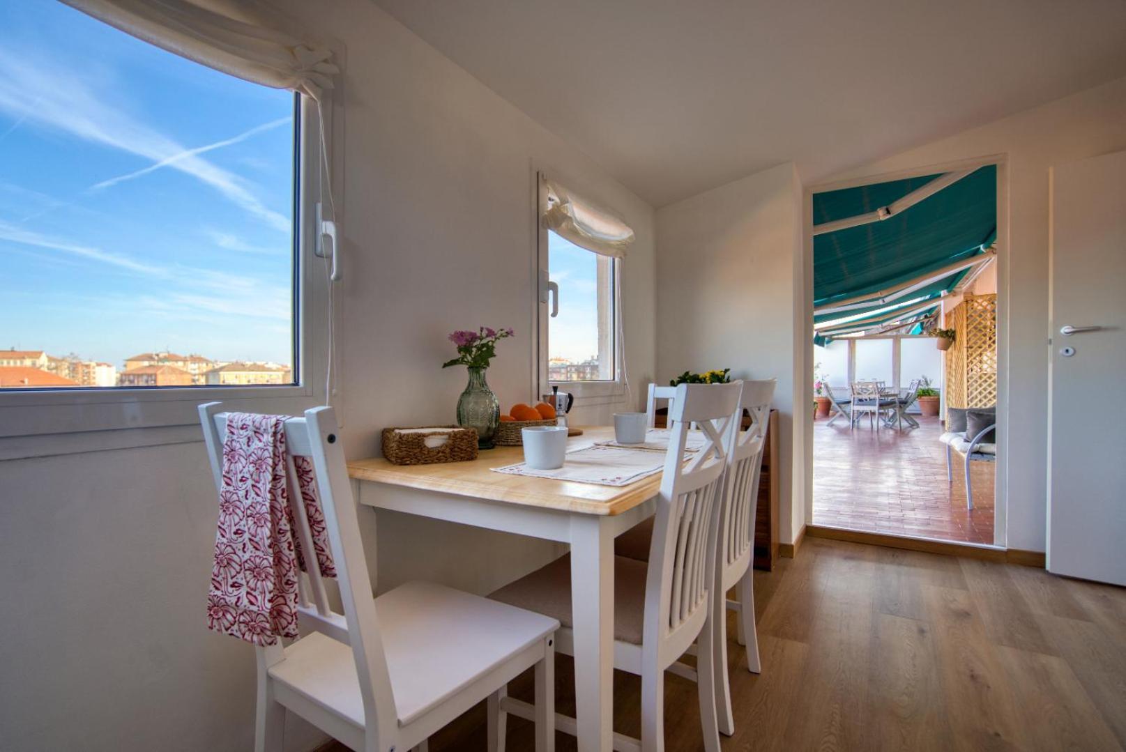Appartamento Spacious Penthouse With Panoramic Terrace - 20 Minutes From San Siro & Duomo