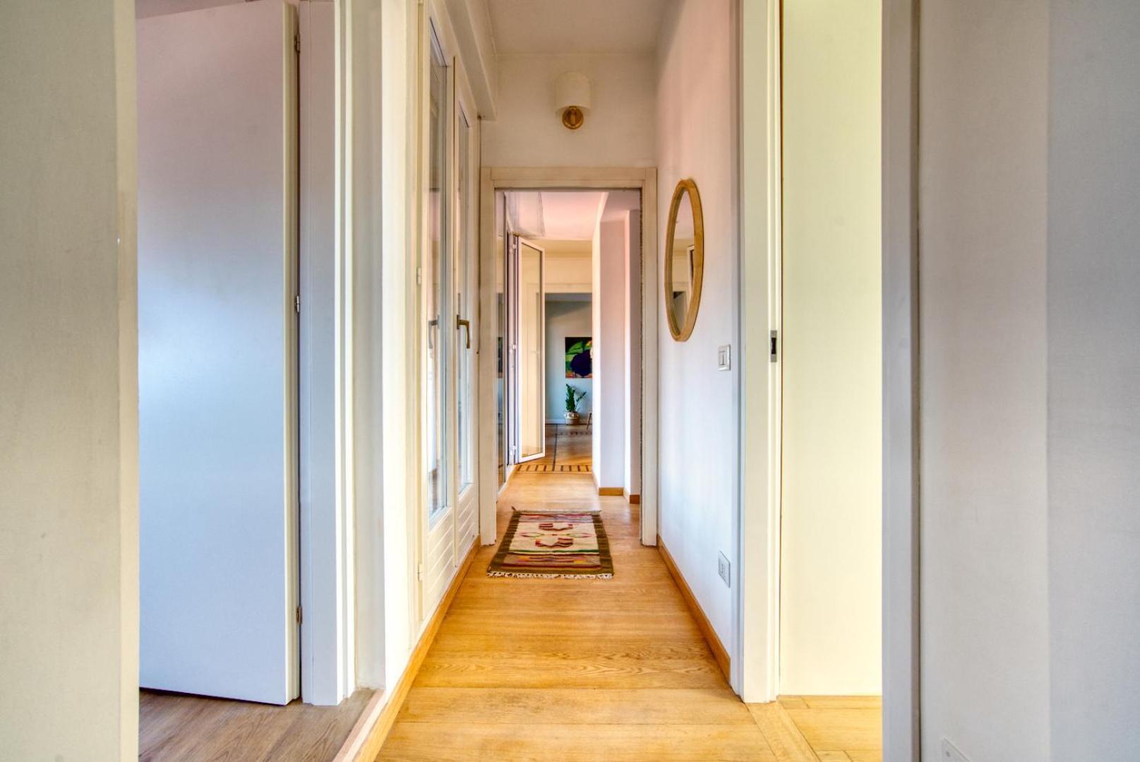 Appartamento Spacious Penthouse With Panoramic Terrace - 20 Minutes From San Siro & Duomo *